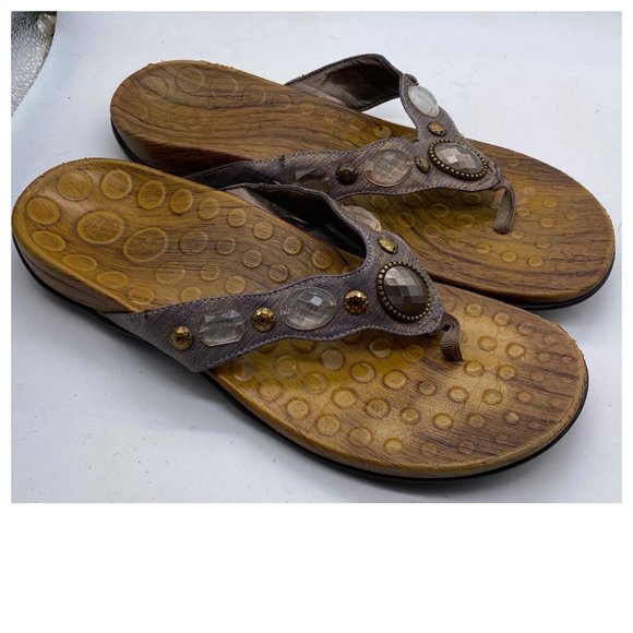 Vionic Orthaheel 8.5 / 9 Sandals Flip Flops Thongs Beaded Tan Brown Orthotic - Picture 2 of 5